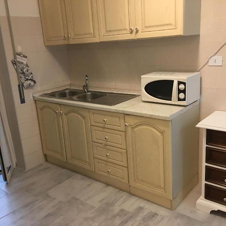 Ostia Roma Vacanze Al Mare Apartment Bagian luar foto